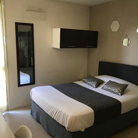 Neoresid - Residence Lille-Lambret Bagian luar foto